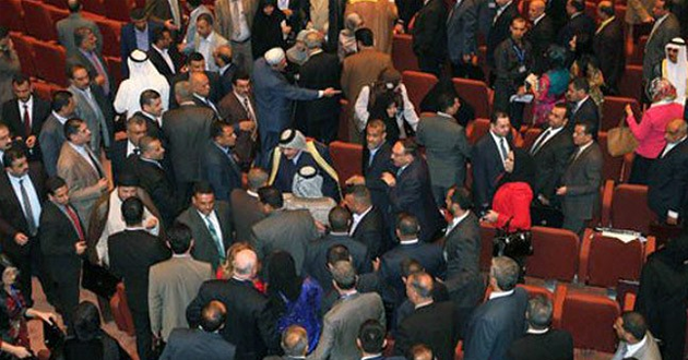 فوضى-عراك-مجلس-النواب-العراقي-2016