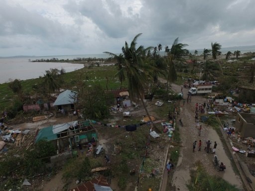 دمار بعد مرور الإعصار "ماثيو" في جنوب غرب هايتي AFP