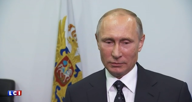 الرئيس الروسي فلاديمير بوتين يحمل امريكا وامريكا وحلفائها مسؤولية ما يجري في سوريا والمنطقة (Screenshot/TF1.FR)