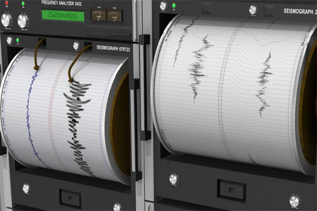 مقياس ريختر هو مقياس عددي يستخدم لوصف قوة الزلازل. اخترعه تشارلز فرانسيس رختر في عام 1935. الزلازل التي قياسها 4.5 أو أكثر على المقياس يمكن أن تقاس بالأدوات في جميع أنحاء العالم (المصدر: ويكبيديا)
