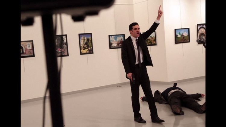 صورة لمنفذ الهجوم على السفير الروسي في أنقرة